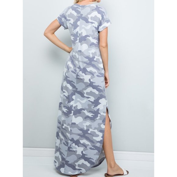 NWT- Women's V-Neck Maxi w/Pockets, Grey Camo - Picture 2 of 8